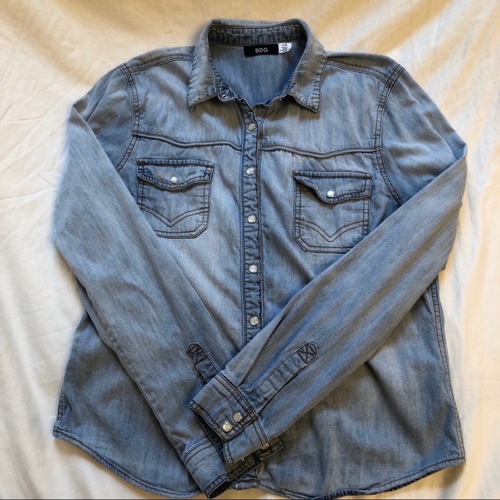 BDG Urban Outfitters long sleeve denim shirt L